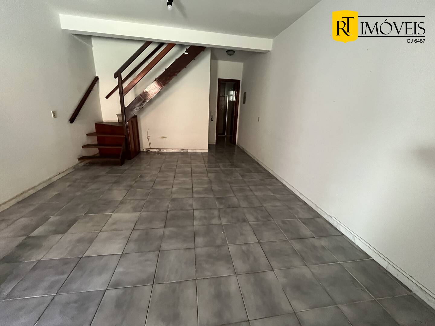 Casa de Condomínio à venda com 2 quartos, 87m² - Foto 3