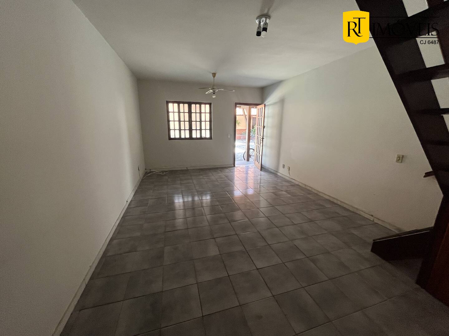 Casa de Condomínio à venda com 2 quartos, 87m² - Foto 4