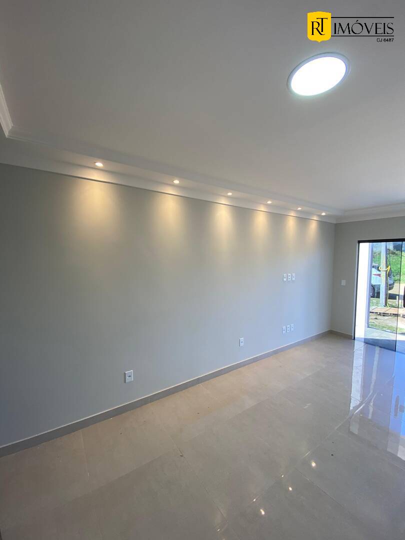 Casa à venda com 3 quartos, 360m² - Foto 9