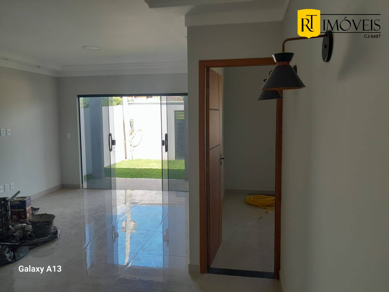 Casa à venda com 3 quartos, 360m² - Foto 11