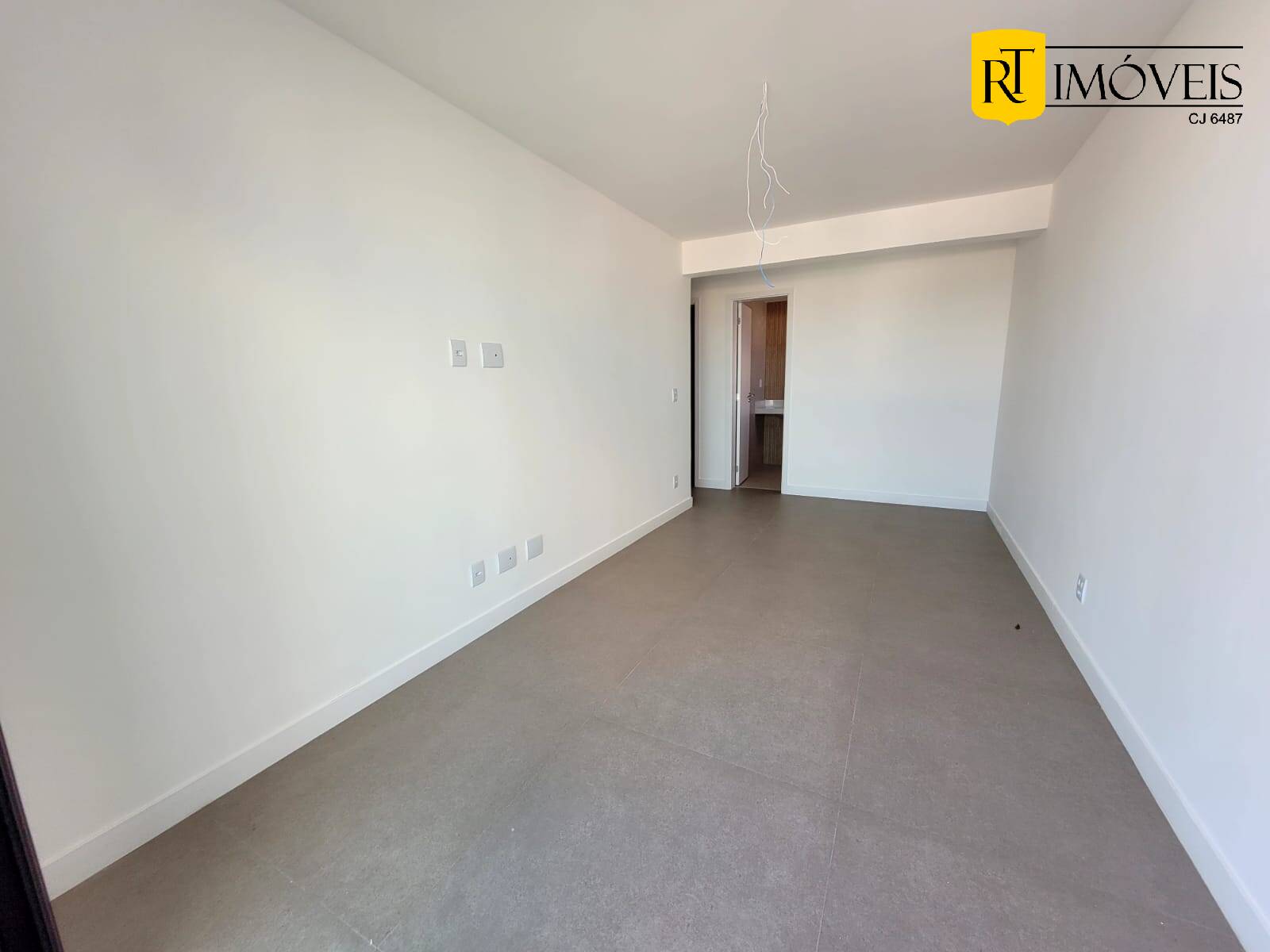 Cobertura à venda com 3 quartos, 200m² - Foto 18