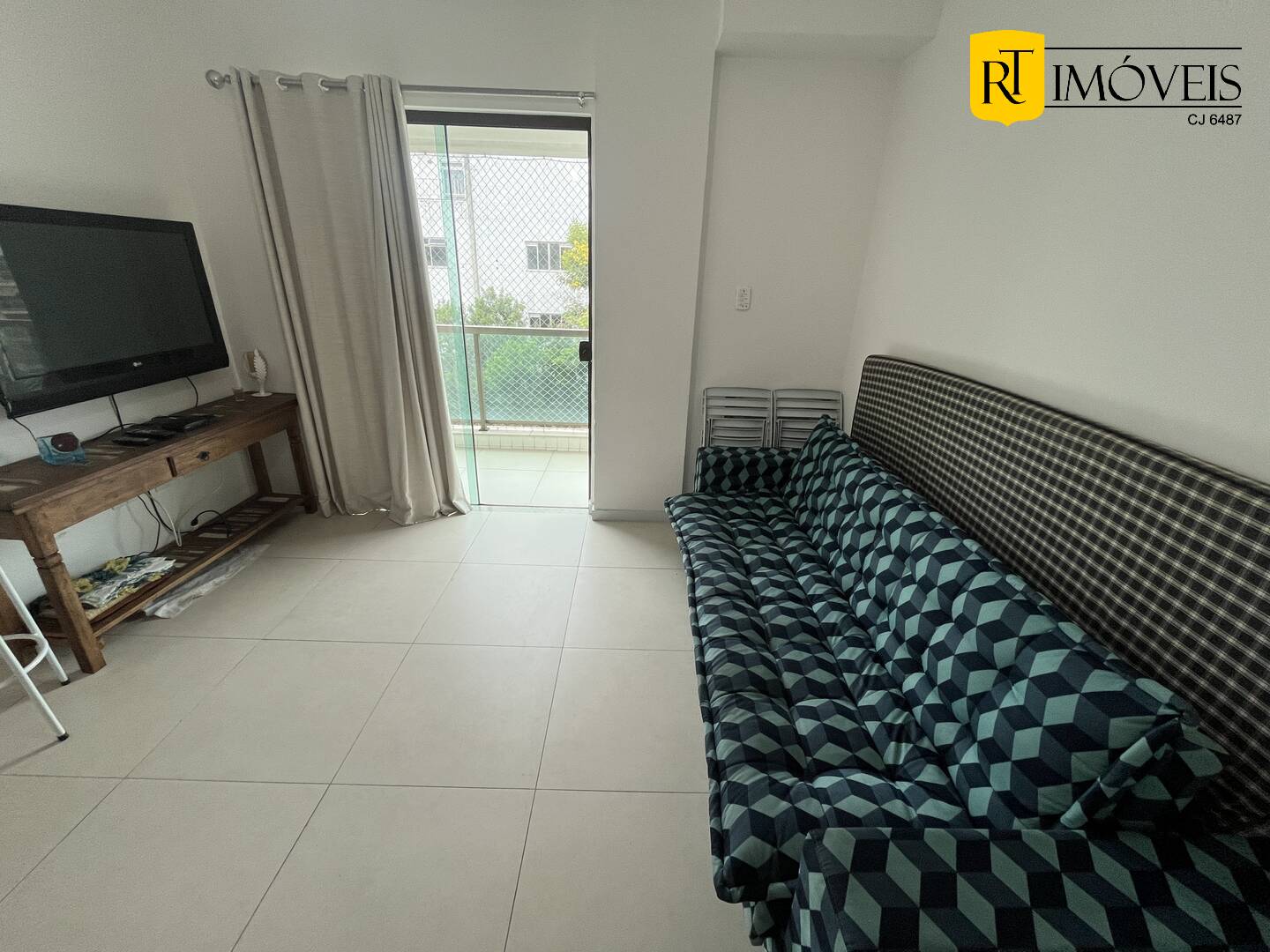 Apartamento à venda com 2 quartos, 85m² - Foto 4