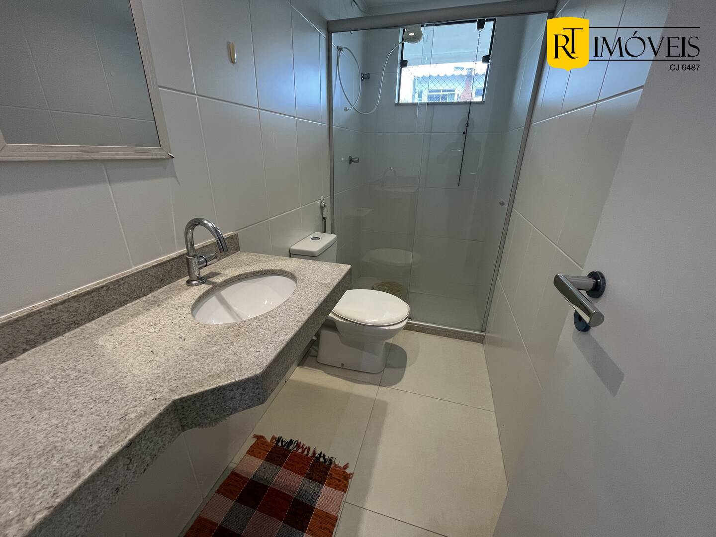 Apartamento à venda com 2 quartos, 85m² - Foto 13