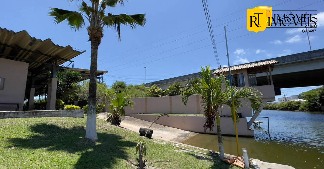 Casa de Condomínio à venda com 3 quartos, 300m² - Foto 18