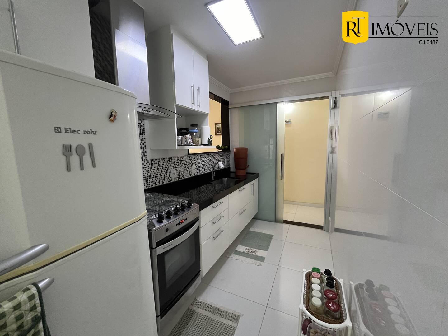 Apartamento à venda com 3 quartos, 67m² - Foto 8