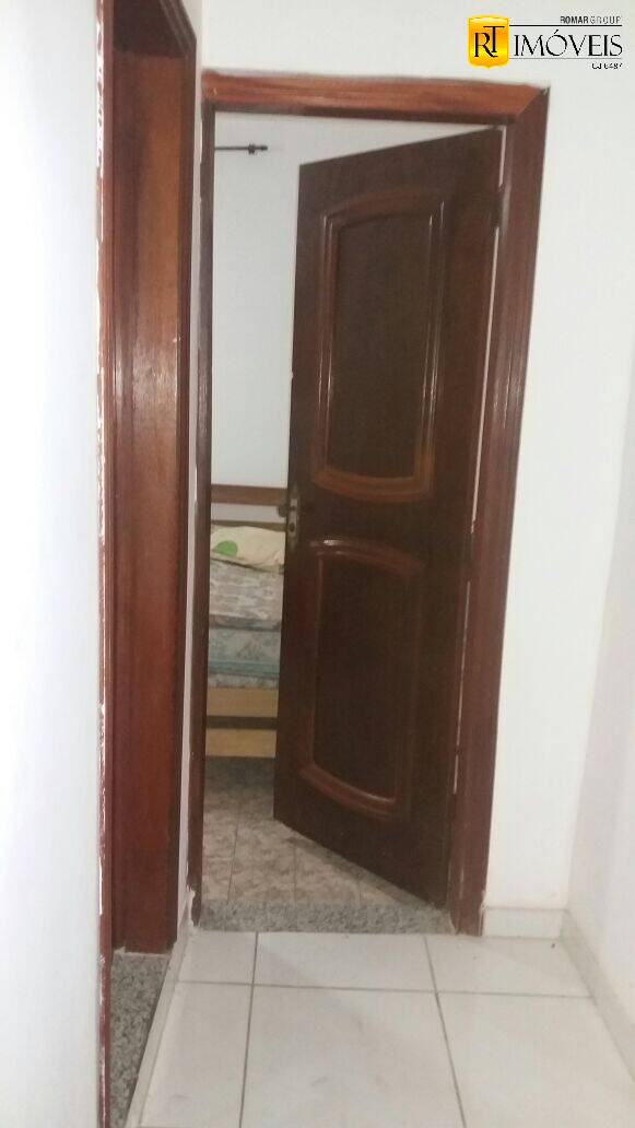 Casa à venda com 6 quartos, 300m² - Foto 18