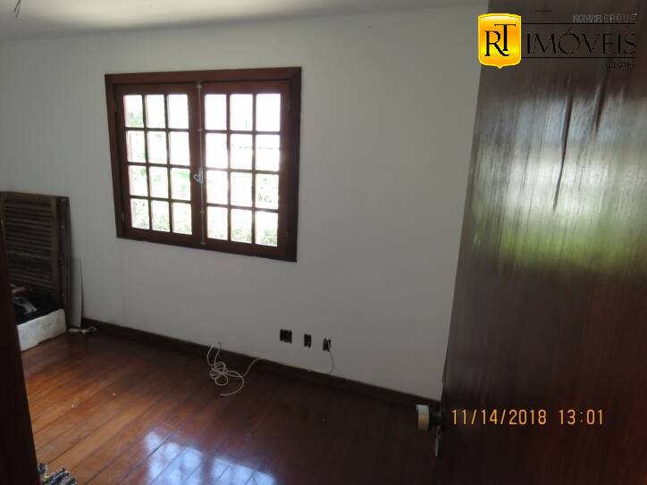 Casa à venda com 4 quartos, 301m² - Foto 28