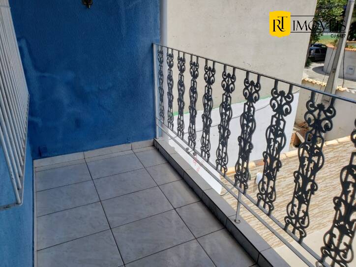 Casa de Condomínio à venda com 2 quartos, 70m² - Foto 4