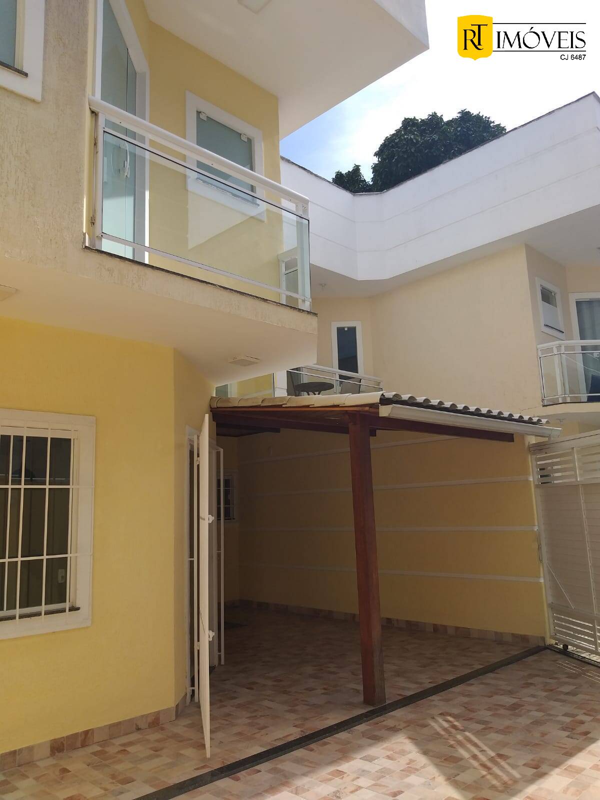 Casa à venda e aluguel com 4 quartos, 131m² - Foto 3