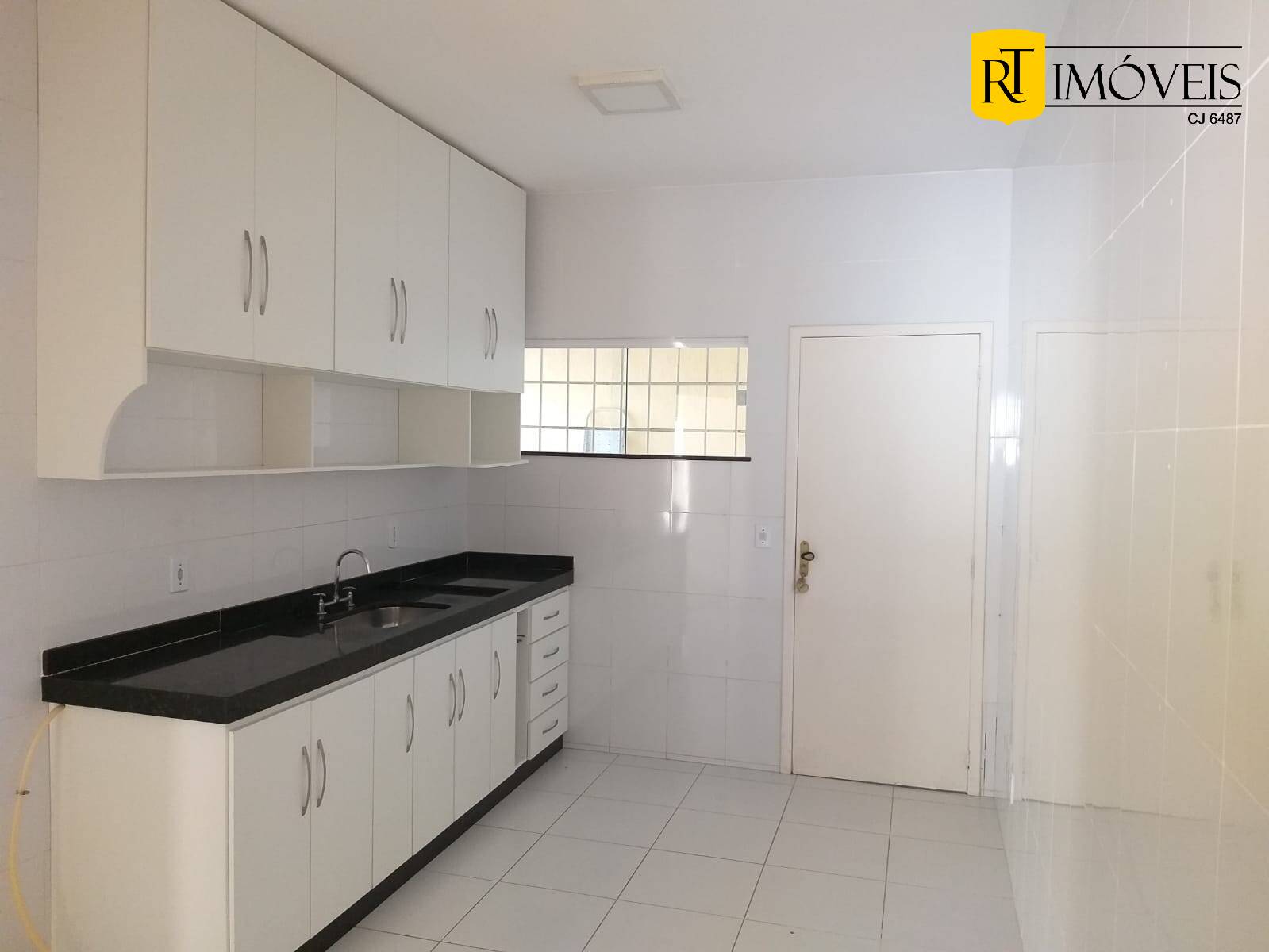 Casa à venda e aluguel com 4 quartos, 131m² - Foto 15