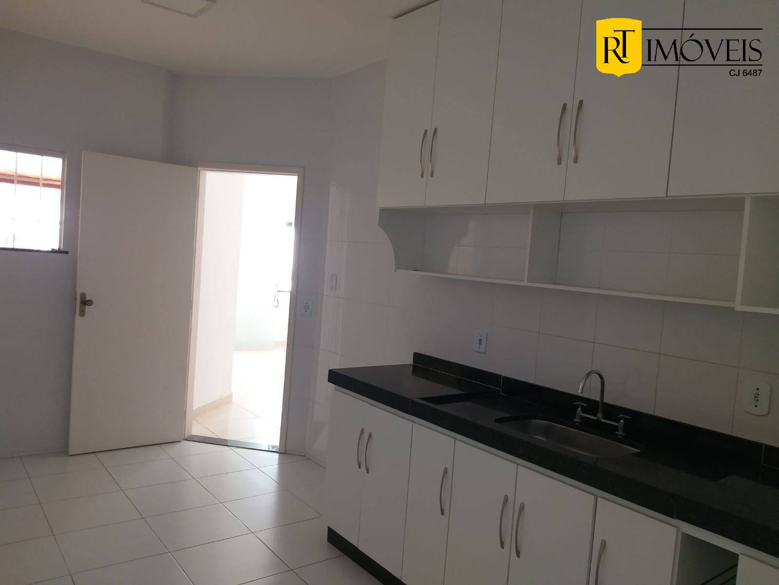 Casa à venda e aluguel com 4 quartos, 131m² - Foto 16